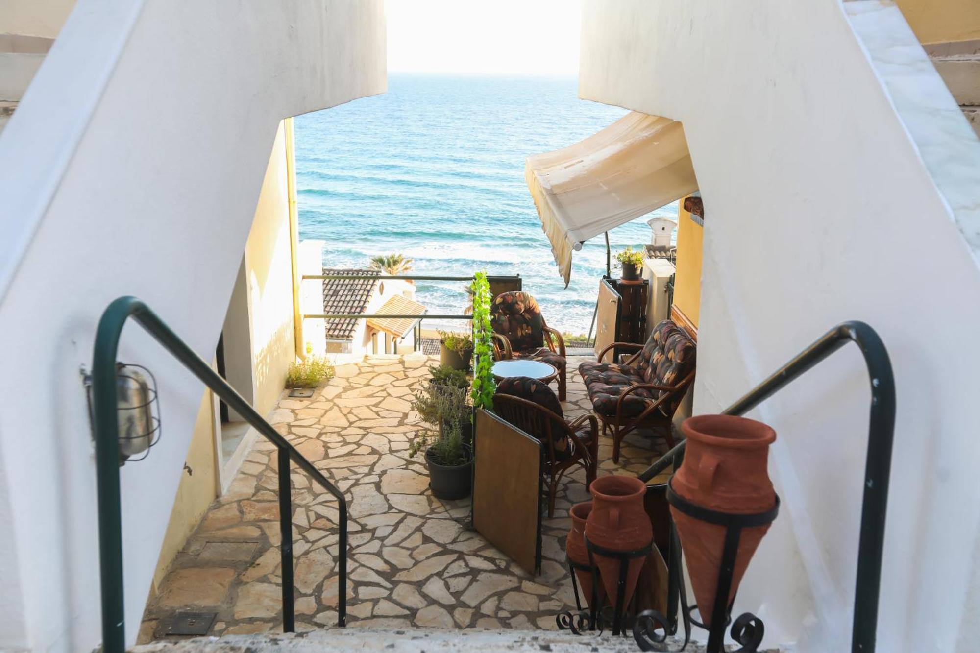 Grammhouse Corfu - Glyfada Beach Eksteriør bilde