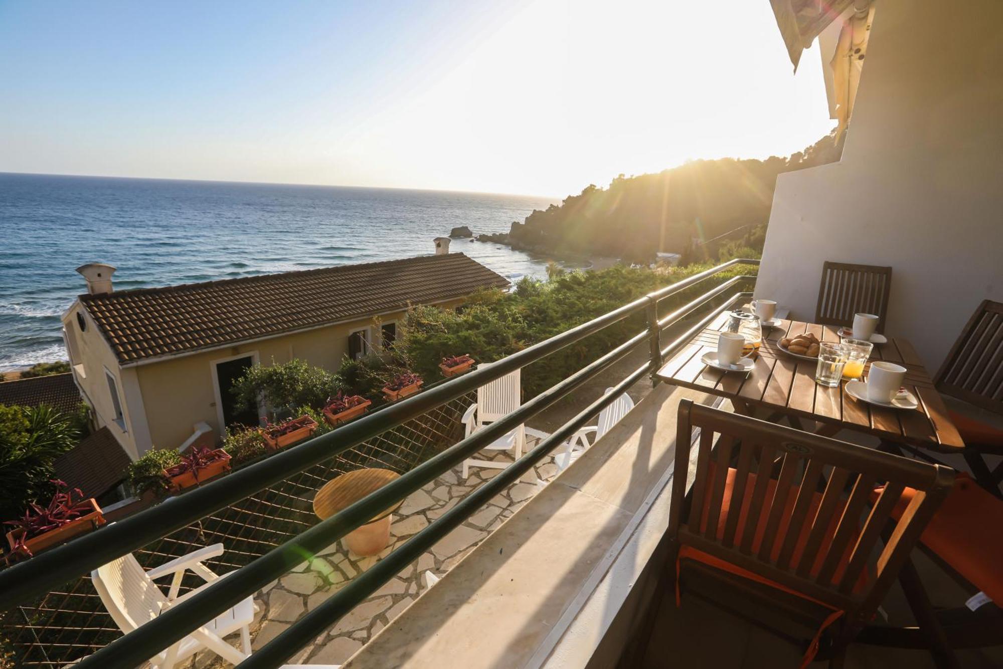 Grammhouse Corfu - Glyfada Beach Eksteriør bilde